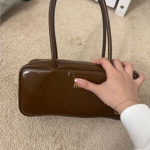 Elegant Brown Leather Handbag
